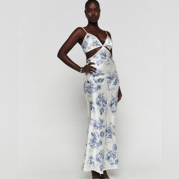 bright pink wedding guest dress Just Feels Right Fuchsia Floral Maxi Dress, Small - The Mint Julep Boutique BFVIP2023 Formal Dresses Camille La Sydney is wearing the Size:US 14 (EU 46)